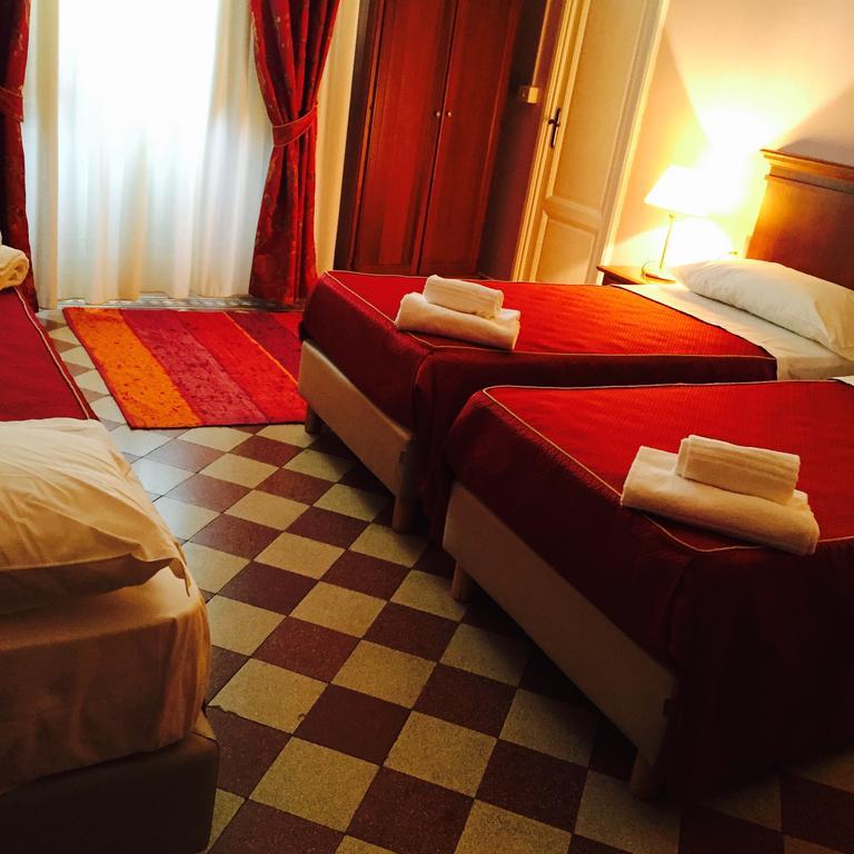 阿斯特丽德酒店 佛罗伦萨 客房 照片